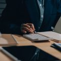 法人成り（個人事業から法人化）時の税務署・年金事務所手続きQ&A