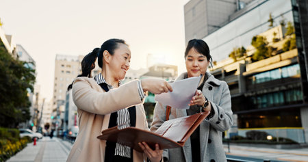アパレル業界で成功する！女性起業家たちのブランディング戦略
