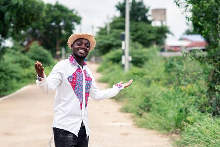 観光振興とビジネス提携：地元祭りとのコラボ戦略の可能性を探る
