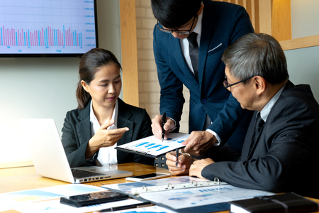 ビジネスモデルキャンバスを使った日本的カスタマーセグメントの明確化手法